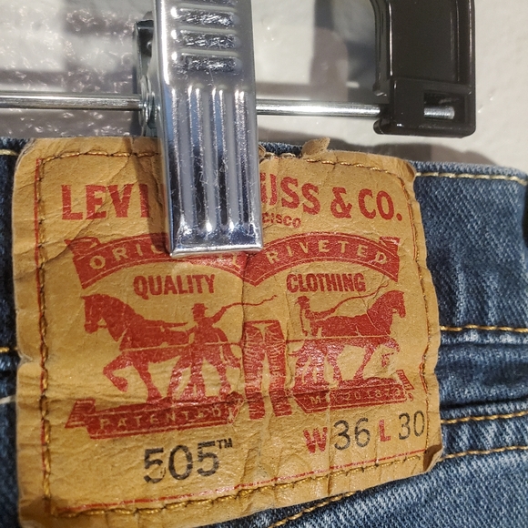 Men's 505 regular fit Levi's denim jeans 36x30 3 pairs for 60 - Picture 9 of 13